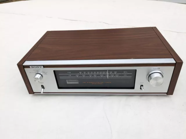 Sony ST-5600 AM  FM Solid State Tuner WORKS Nice Wood Cabinet Vintage