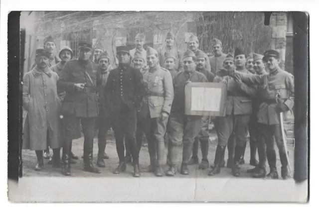 CPA 89 JOIGNY Yonne - CARTE PHOTO - MILITAIRES DU 105e RAL, Gros Plan, Sabre