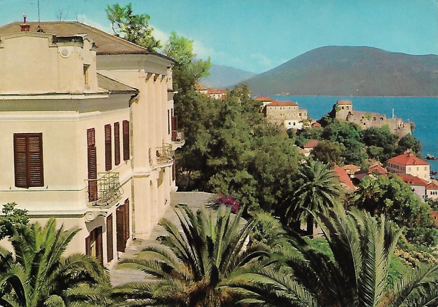 montenegro-herceg-novi-view-of-the-hotel-boka-and-fortress-forte