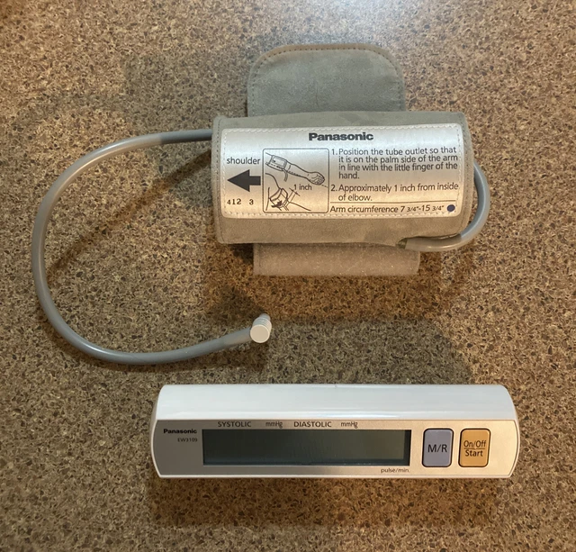 PANASONIC EW3109 PORTABLE Automatic Arm Blood Pressure Monitor Tested ...