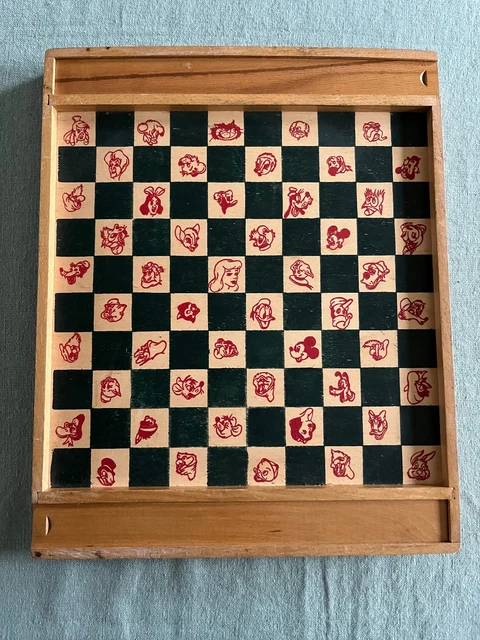 ANCIEN JEU D’ÉCHECS et DAMES en CUIR et BOIS avec Rangement Pions en