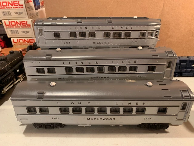 3 Lionel Lines PostWar 50s 2421 Maplewood 2432 Clifton 2423 Hillside
