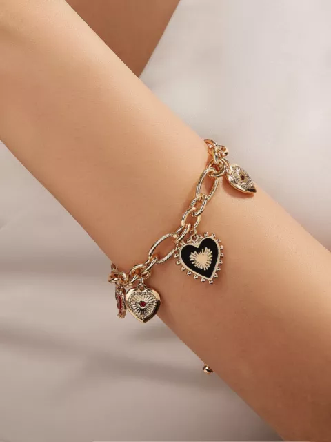 Bracciale alla moda  forma di cuore elegante colore oro