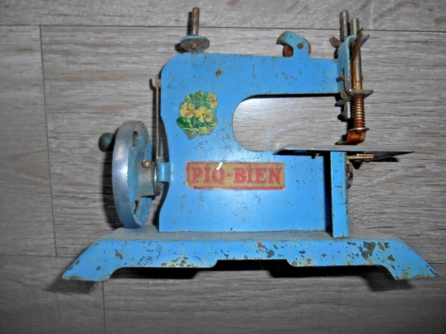 moi même plume Questce qui ne va pas ma cousette machine a coudre Couper En déta