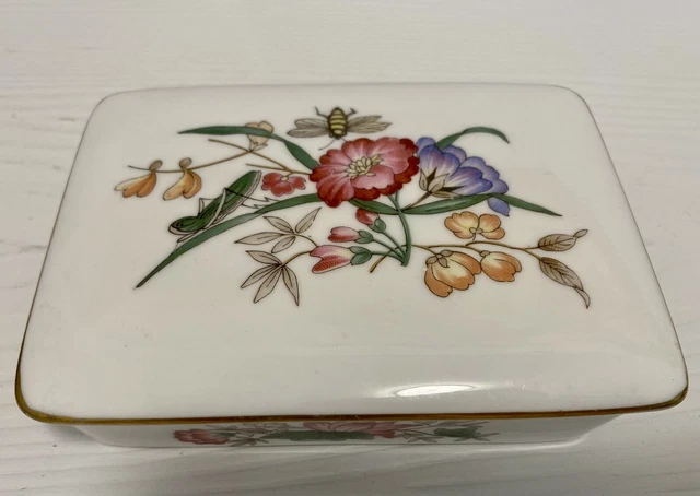Wedgwood CHARNWOOD Cigarette Box Bone China W3984 Flowers and Bee