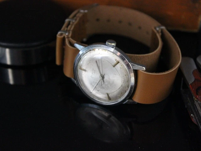 🔥Raketa 2609 Atom Vintage Soviet Wrist Watch Classic Rocket Ussr