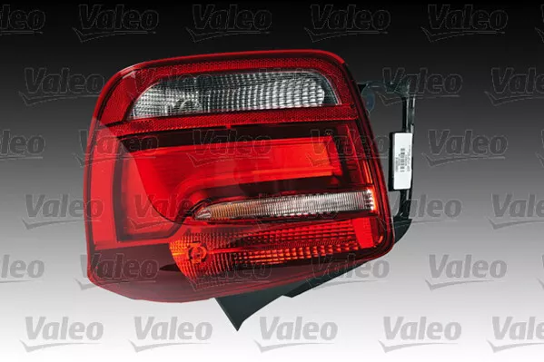 VALEO Rückleuchte LED mit Lampenträger Links (044640) für BMW 1 |