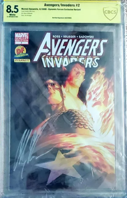 Avengers/Invaders 2 CBCS 8.5 Dynamic Forces Exclusive Signed by Alex Ross