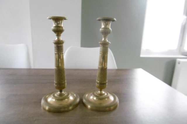 Ancienne paire de bougeoirs en bronze XIX siècle restauration empire