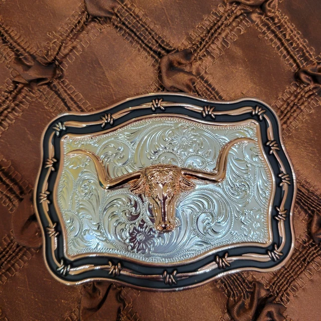 Longhorn  bull head  Western  belt buckle silver and rose tone rodeo