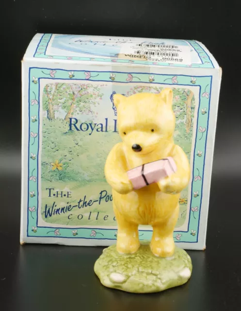 Royal Doulton Winnie The Pooh Collection Figure The Present WP18 MIB