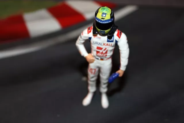 1:18 Mick Schumacher Haas Vf22 Test Figur 2022