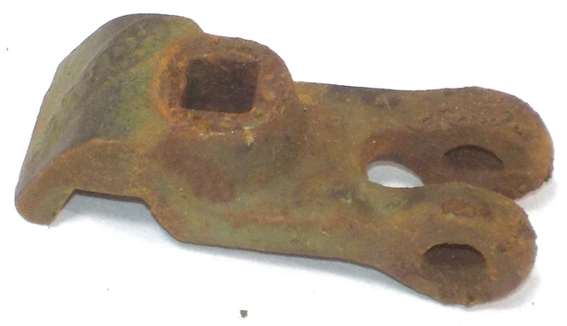 John Deere  Planter Part Arm H1452B