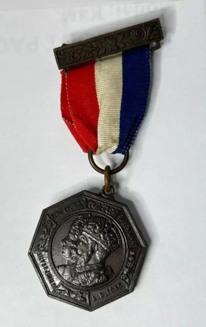 1935 King George V Silver Jubilee Medal Octagonal Bronze 32 x 32 mm