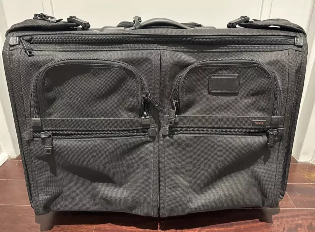 Tumi Alpha (#22033Dh) 2 Wheels Rolling 22" Garment Bag/Suitcase-Black Ballistic