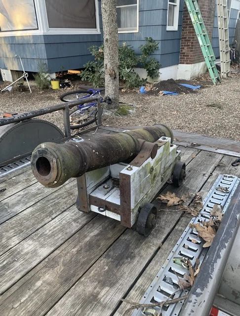 Naval Cannon