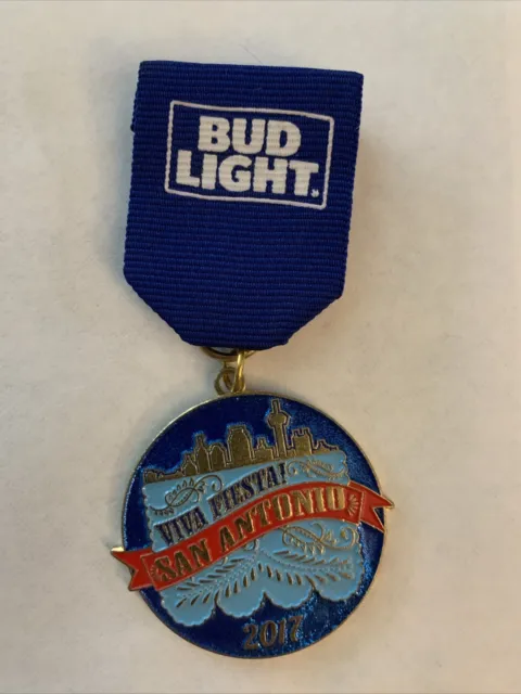 Bud Light Viva Fiesta San Antonio 2017 Medal Badge Advertisement