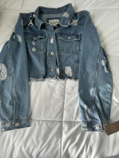 Ashley Vintage Charm Denim Jacket Womens XL Blue Light Wash Distressed Cropped