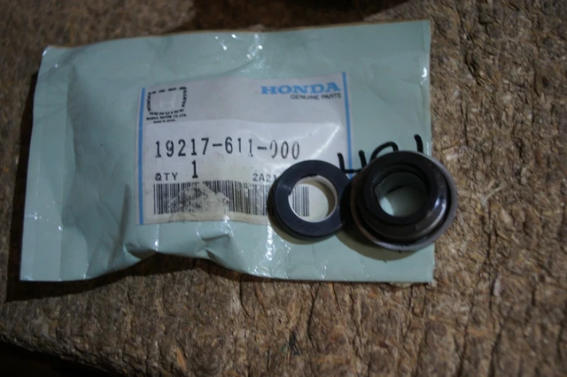 cx500 water pump seal