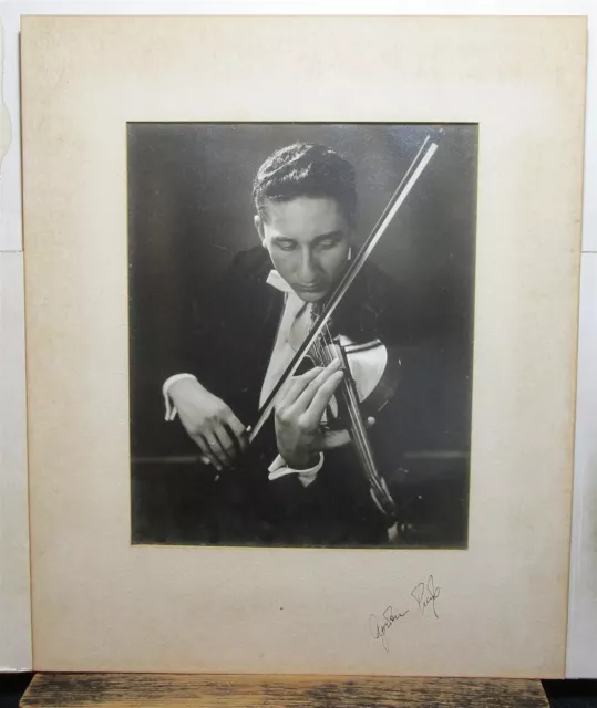 Vintage studio photo of unidentified violinist, signed