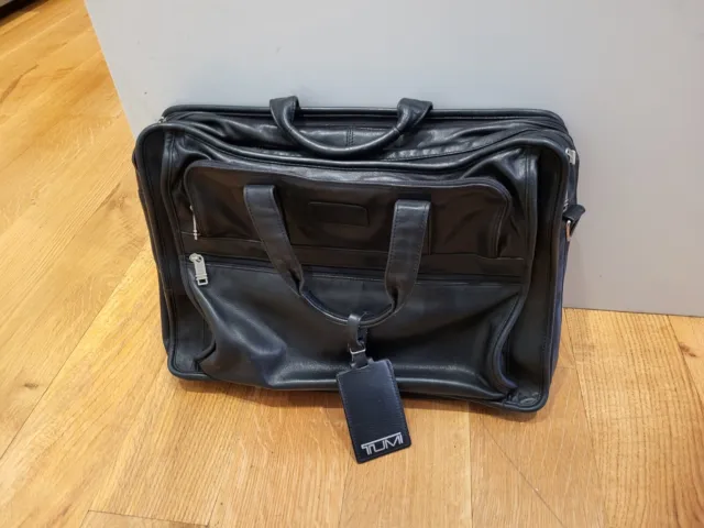 Tumi Expandable Alpha Black Leather Messenger Bag Briefcase 906DN3 ***no strap**