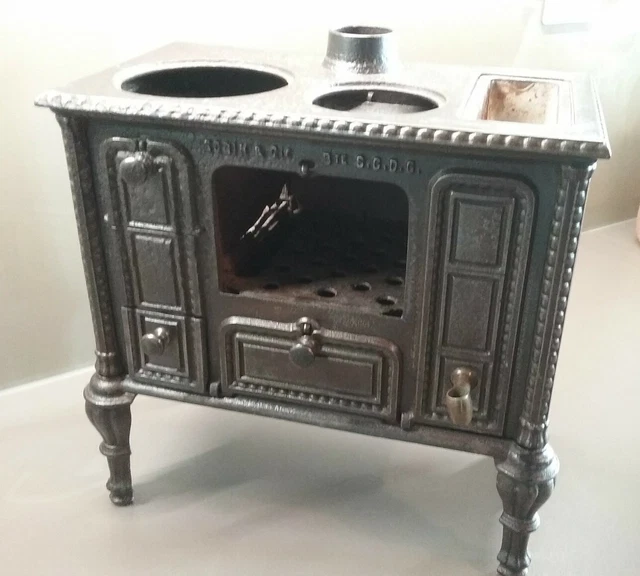 Cuisinière électrique pour poupée - Collection