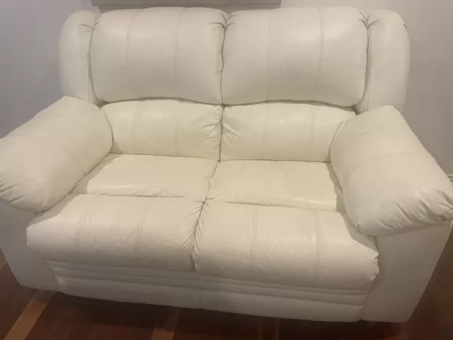 Cream/White Leather Lounge Suite. Three Piece.