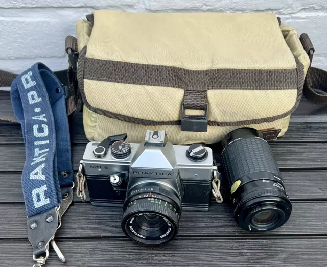 Praktica MTL 5 35mm SLR film camera with 1.8/50 lens, Sigma Zoom Lens & Case