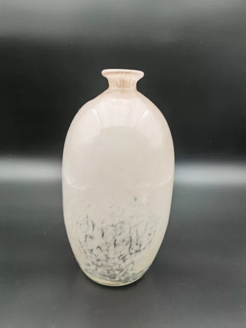 Vase en verre soufflé