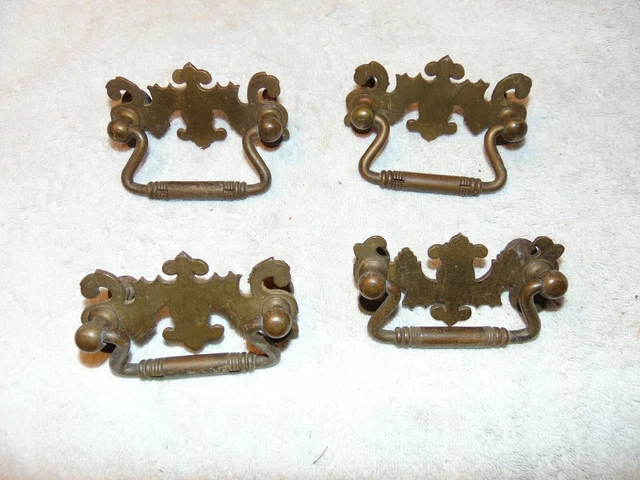 4 matching Heavy Brass Drawer door cupboard Bin handles pulls