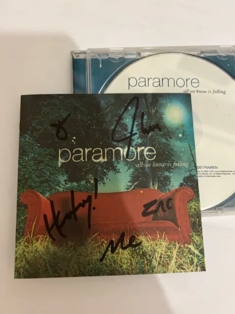 paramore (limited Edition)Brand New Eyes vinyl/cd/dvd box set, with  signatures !