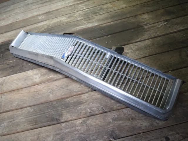 1970 Buick Riviera and Riviera Front Metal Grill Grille Screen 1230790 w/Trim