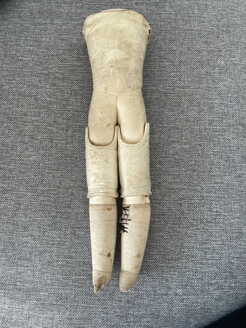 Corps Poupee Ancienne en Cuir pour Restauration-corps peau