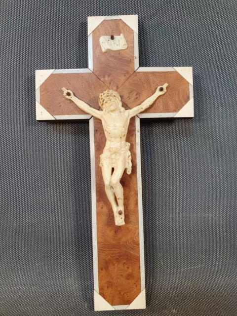 Lot de 4 anciens crucifix croix en bois Jésus vintage années 1950 2