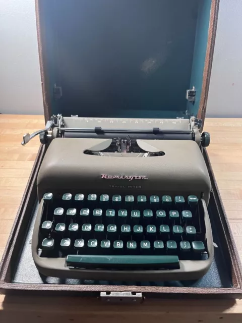 Vintage 1956 Remington Travel Riter Green Typewriter, Original Case,  Green Keys