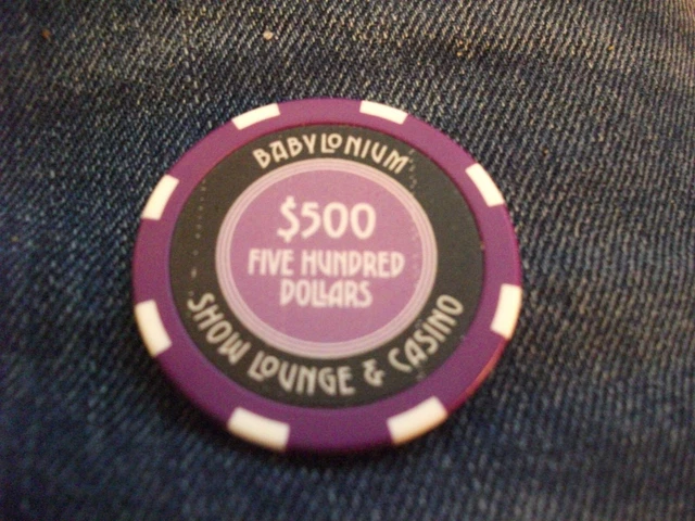 RIVERDALE TV SERIES  PROP  $500  POKER  CHIP from BABYLONIUM CASINO