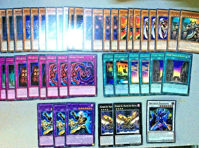 YUGIOH GRAVEKEEPER DECK 41.99 - PicClick UK