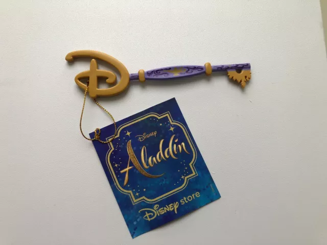 Disney Store Aladdin Opening Ceremony Limited Edition Key. New with Tags