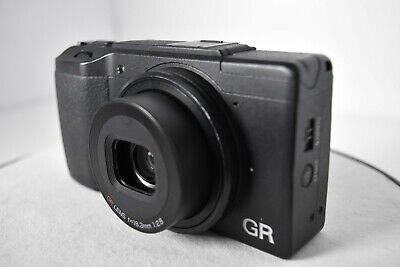 Ricoh GR II 16.2MP Compact Digital Camera with Charger  [Exc+++]