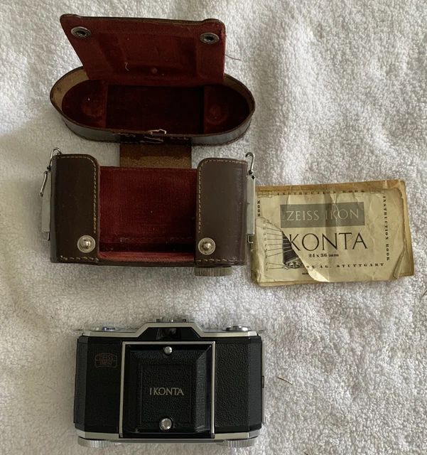 German Zeiss Ikonta 522/24 con estuche de cuero para cámara e instrucciones se ve bien