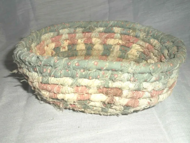 Alfombra de trapo cesta hecha a mano trenza tejida multicolor verde malva crema tejida apretada