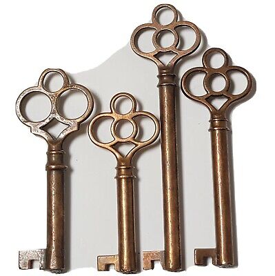 4 Vintage Ornate Brass Unfinished Manufacturing Skeleton Keys Variety Of 4