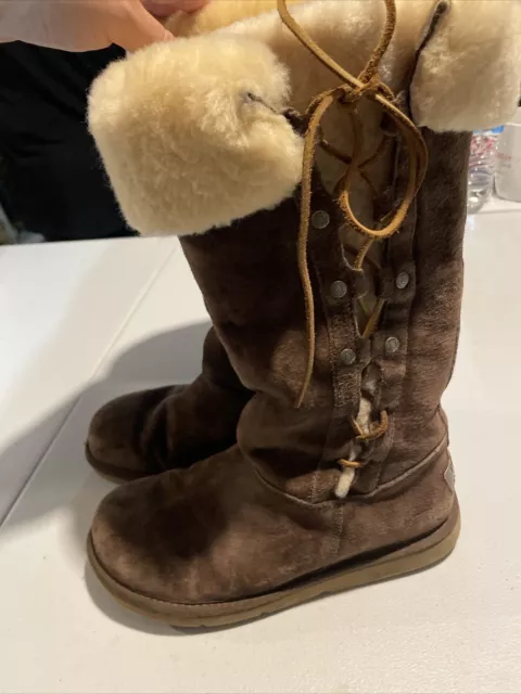 UGG Australia Boots Brown Ladies Suede Lace Up Sheepskin Lining SN 5163 Size 7