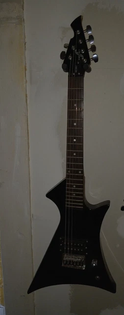 First Act ME3061 Black 6 String Electric Guitar mini pointy First Act ME3061 Black 6 String Electric Guitar mini pointy