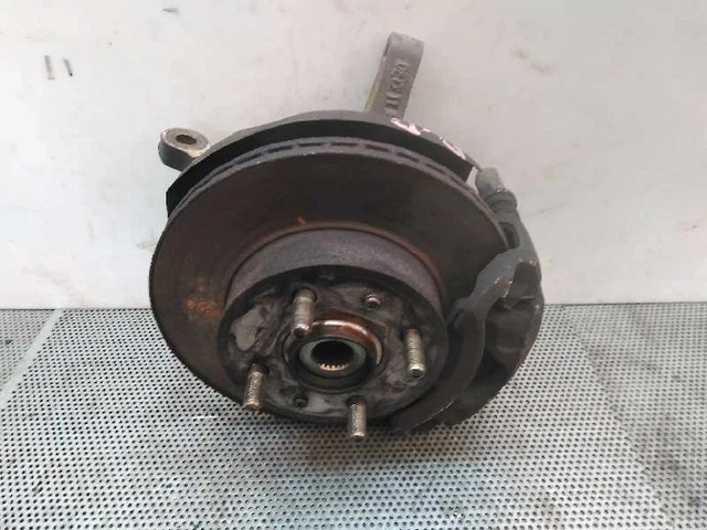 Fusée Avant Droite Pour Mazda 626 2002 - Pièce Occasion, Référence FRF82166-43, Bon état