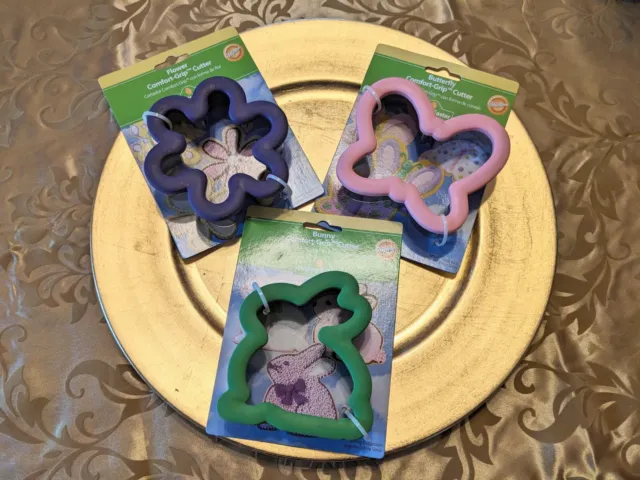 New WILTON Comfort Grip Easter Spring Cookie Cutter Lot Flower Bunny Butterfly