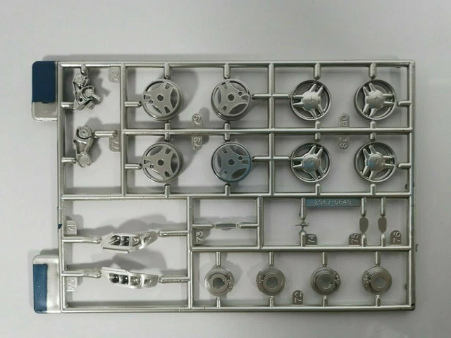 MONOGRAM 94-95 FORD Mustang GT 1:25 Scale Model #2967 Parts $8.95