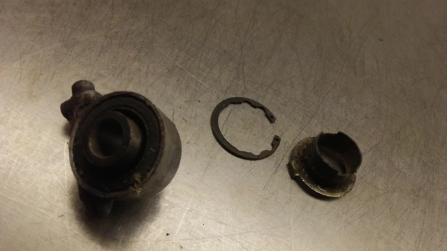 1980 Kawasaki Kz 550 Meter Reader with Pressure Ring & Nut KZ550 Belt