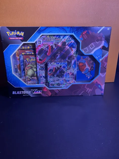 Pokémon TGC Trading Card Game Blastoise VMAX Battle Box
