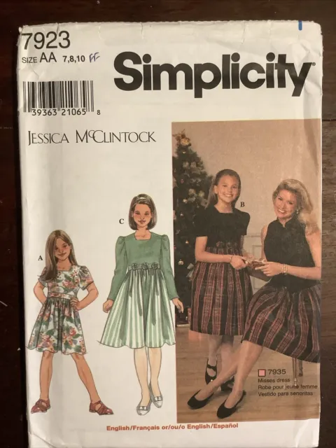 New SIMPLICITY Designer Child Girl Dress Pattern No. 7923 Size 7 - 10